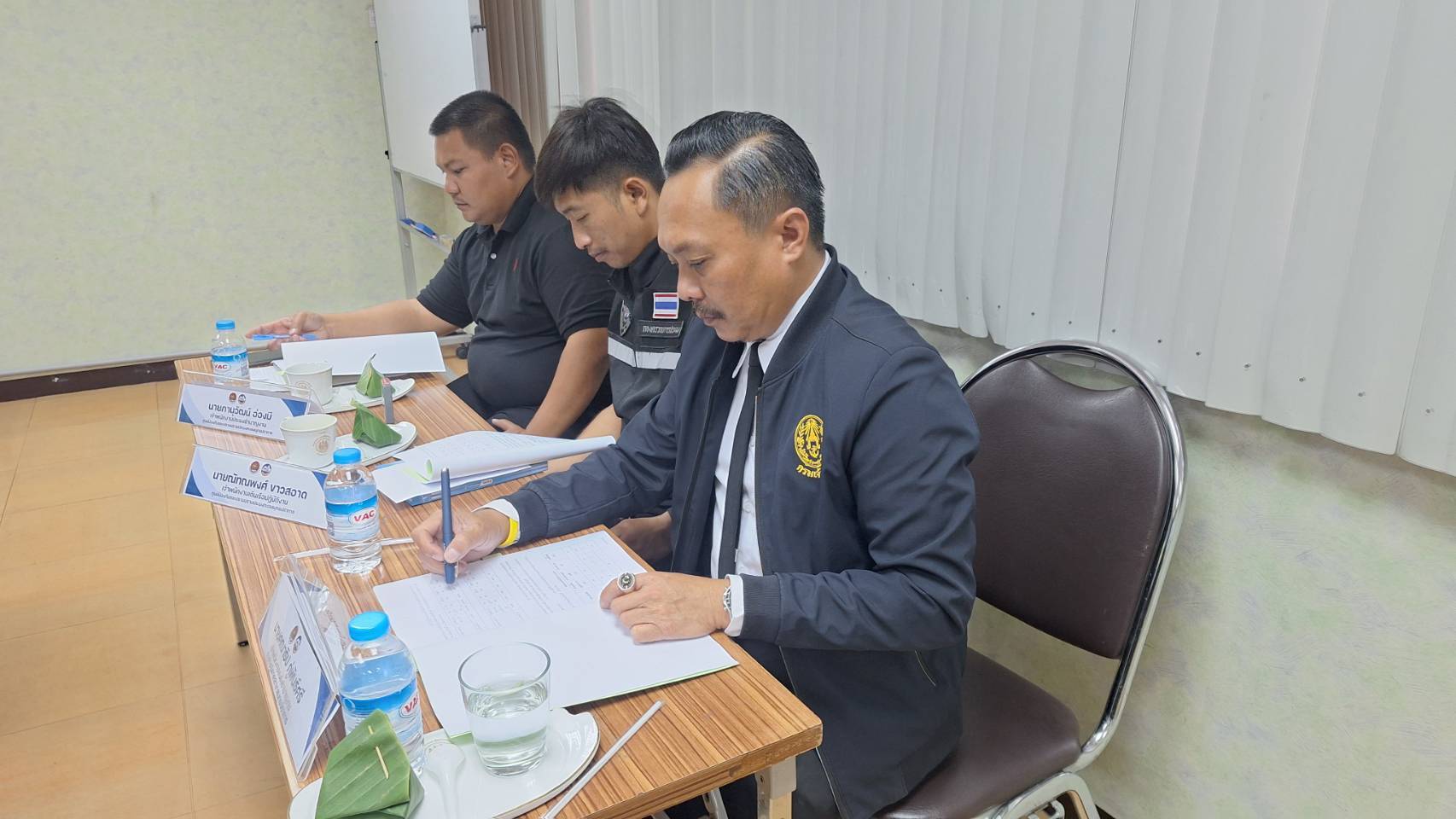 เข้าร่วมประชุมคณะทำงานศูนย์บริหารจัดการแรงงานประมงทะเลจังหวัดสมุทรปราการ..คลิก