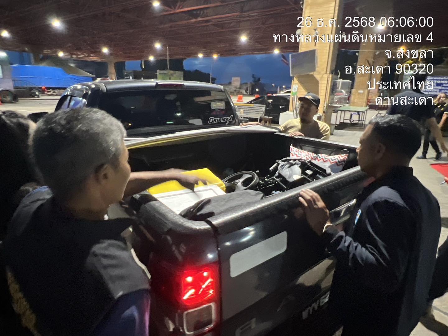 ผอ.ธี นำทีมลุยเข้มตั้งแต่ด่านเ