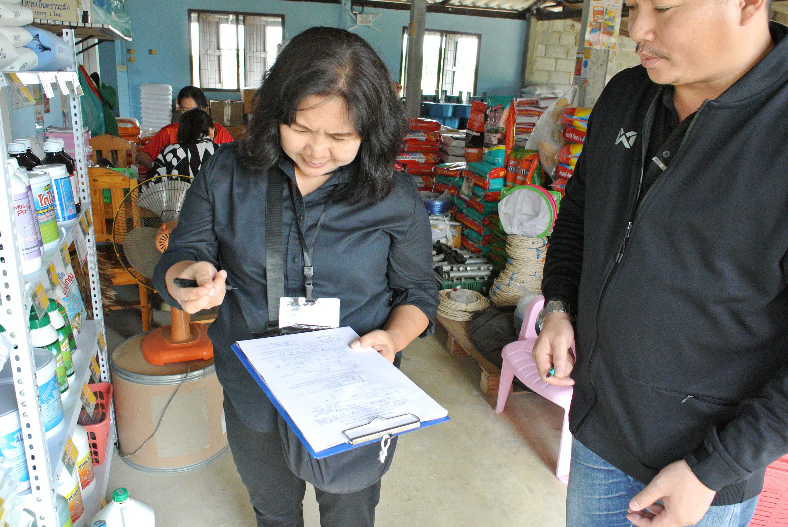 กวอ. ลงพื้นที่ตรวจสอบสถานประกอบการเกี่ยวกับวัตถุอันตราย ในพื้นที่จังหวัดนครปฐม และสุพรรณบุรี