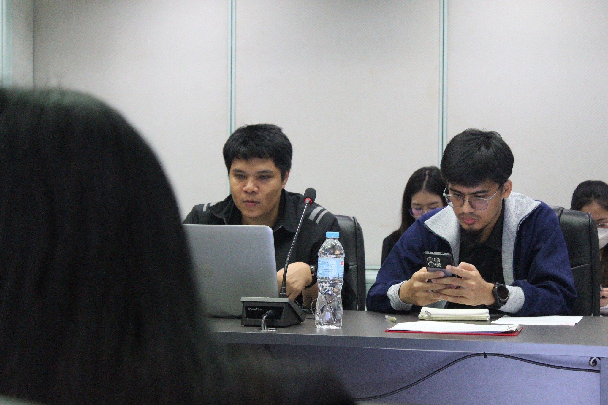 ประชุมเรือบรรทุกสินค้าประมงห้องเย็น..คลิก