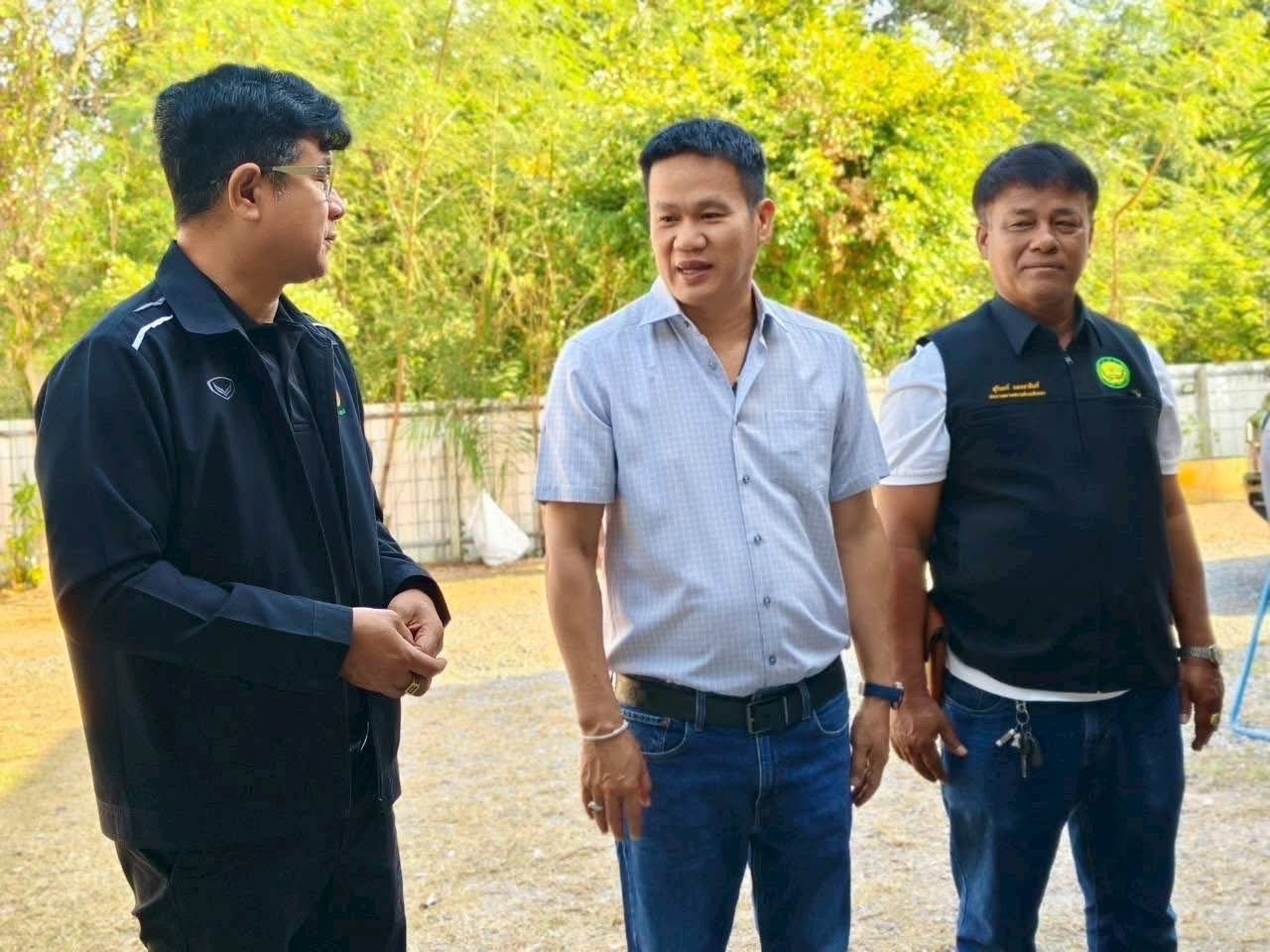 ลงพื้นที่เพื่อมอบปัจจัยการผลิต อำเภอ?โพธาราม..คลิก