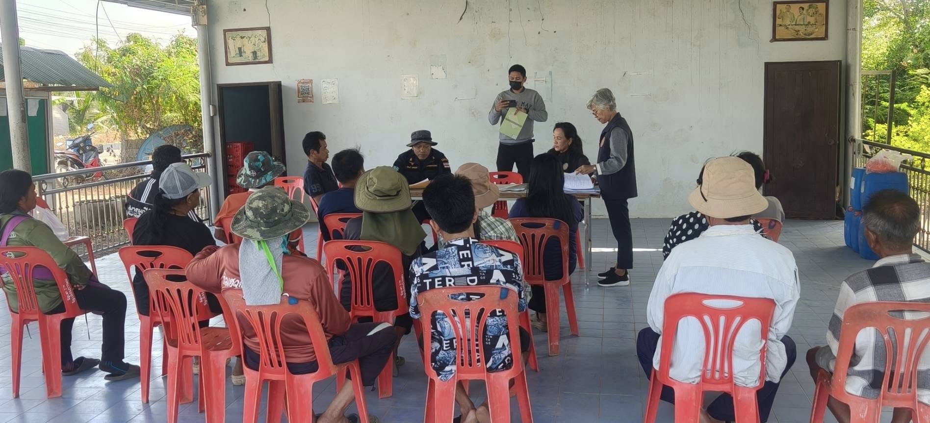 ร่วมกับเจ้าหน้าที่หน่วยป้องกันและปราบปรามประมงน้ำจืดเขื่อนแก่งกระจาน (เพชรบุรี)