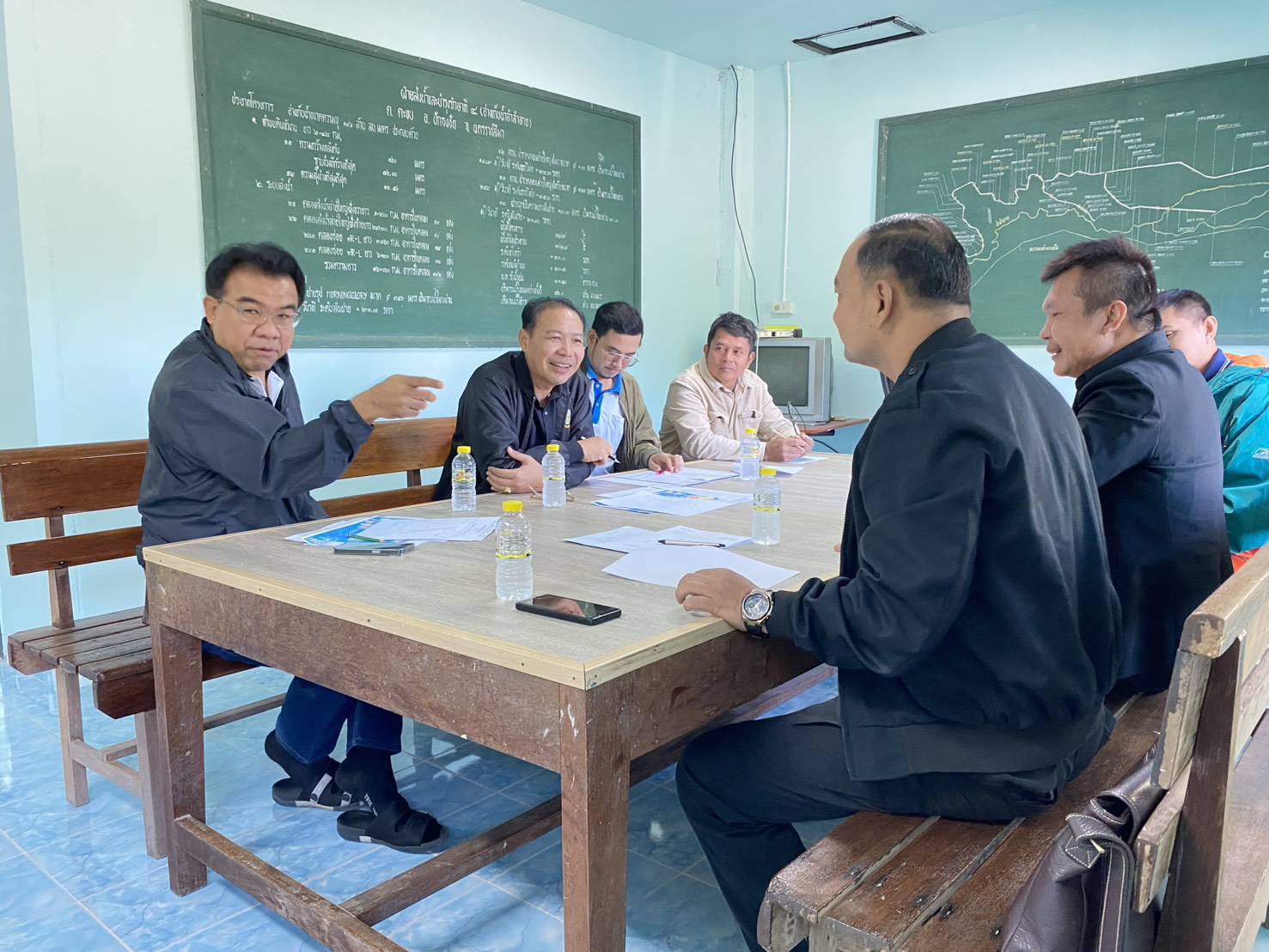 ศูนย์ป้องกันและปราบปรามประมงน้ำจืดนครราชสีมา ร่วมประชุมหารือ และจัดทำแผนการดำเนินงาน ประจำปีงบประมาณ 2569 พื้นที่อ่างเก็บน้ำลำสำลาย