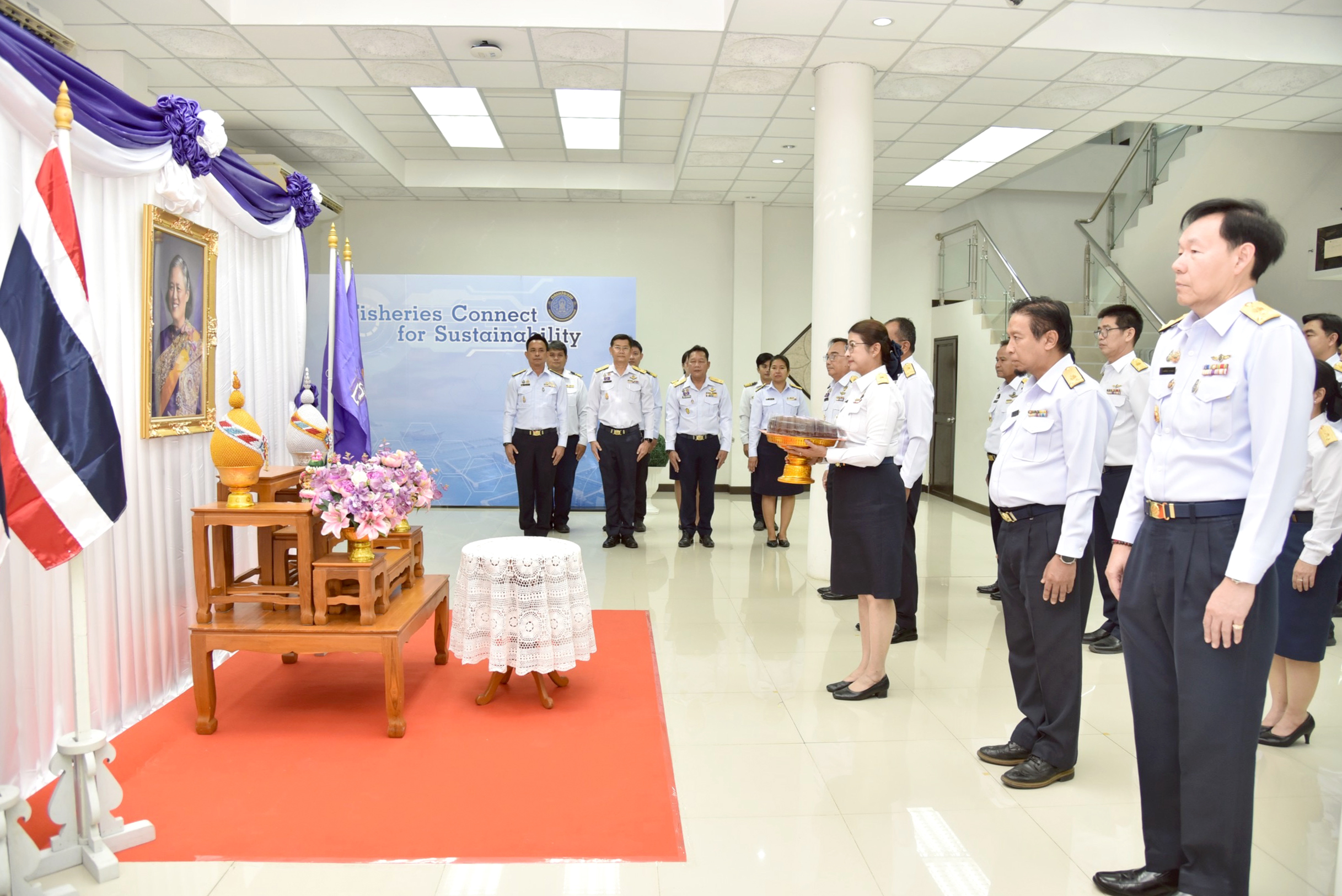 สมเด็จพระกนิษฐาธิราชเจ้า กรมสมเด็จพระเทพรัตนราชสุดา ฯ สยามบรมราชกุมารี ทรงพระกรุณาโปรดเกล้าโปรดกระหม่อมพระราชทานเค้ก เนื่องในโอกาสเถลิงศกปีใหม่ พุทธศักราช 2569 แก่กรมประมง..คลิก