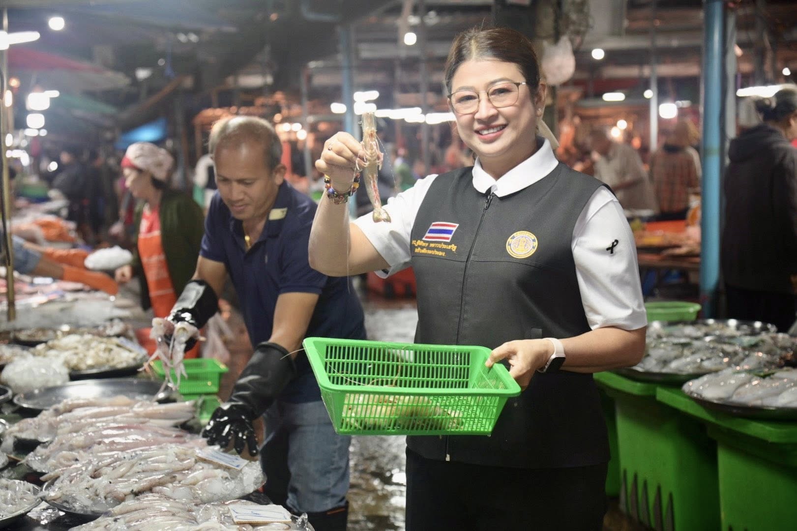 อธิบดีกรมประมง ลงพื้นที่ตลาด Fisherman Market @Trat ตลาดจำหน่ายสินค้าอาหารทะเล มีคุณภาพ สด สะอาด ปลอดภัย
