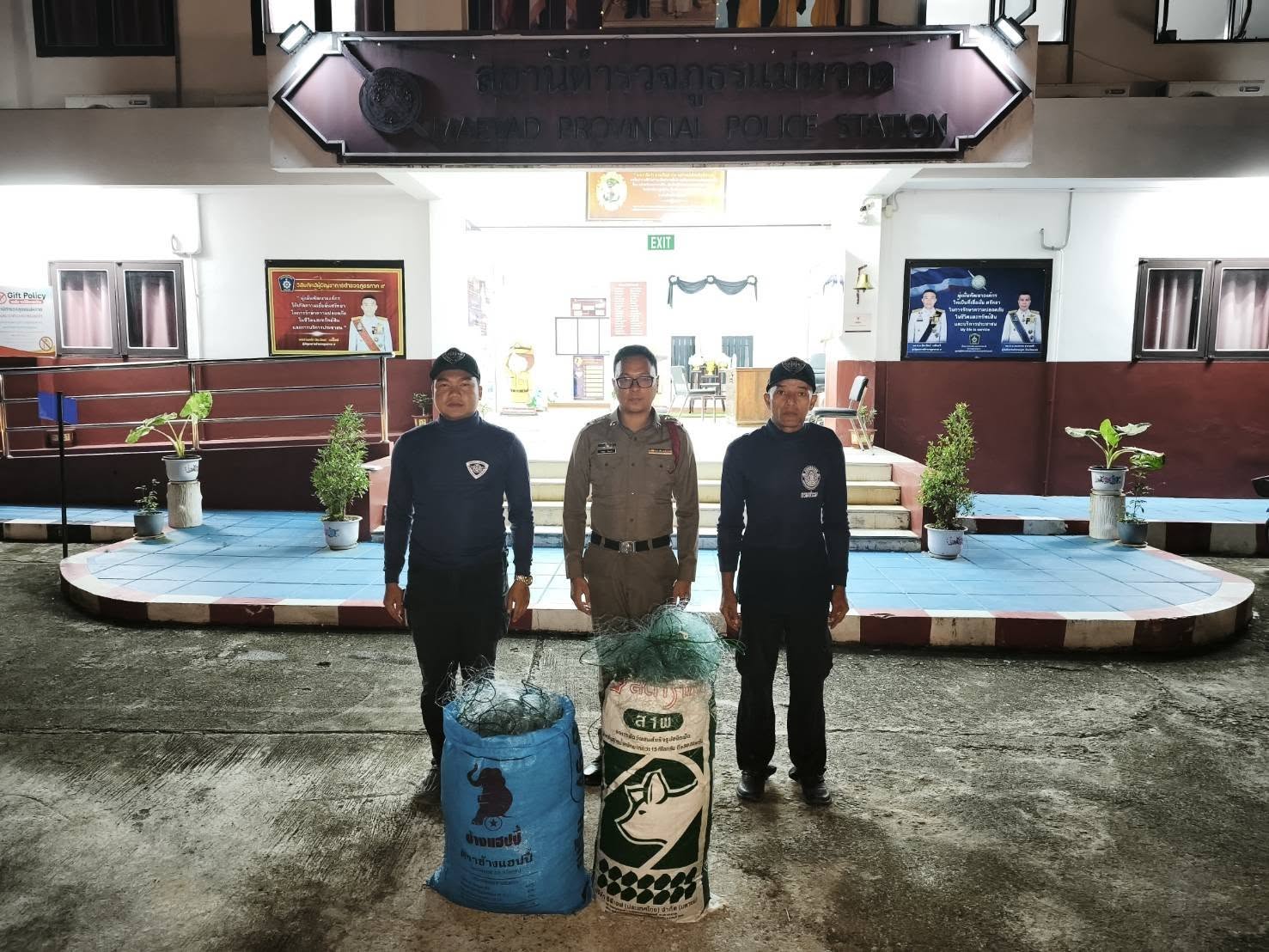 ออกปฏิบัติงานควบคุม ติดตามเฝ้าระวัง การทำการประมงในพื้นที่น้ำน่านภายใน ประจำปีงบประมาณ 2569..คลิก