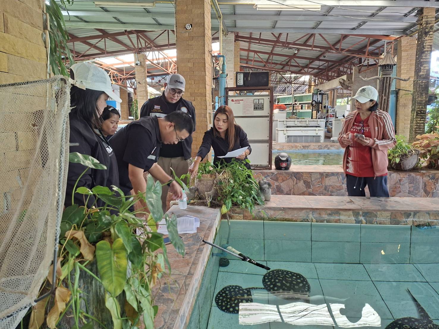 ศปจ.นครสวรรค์  ร่วมเป็นคณะกรรมการในการตรวจสอบสถานที่และความพร้อมของสถานเพาะพันธุ์สัตว์ป่าที่เป็นสัตว์น้ำตามบัญชีแนบท้ายอนุสัญญาว่าด้วยการค้าระหว่างประเทศซึ่งชนิดสัตว์ป่าและพืชป่าที่ใกล้สูญพันธุ์ CITES