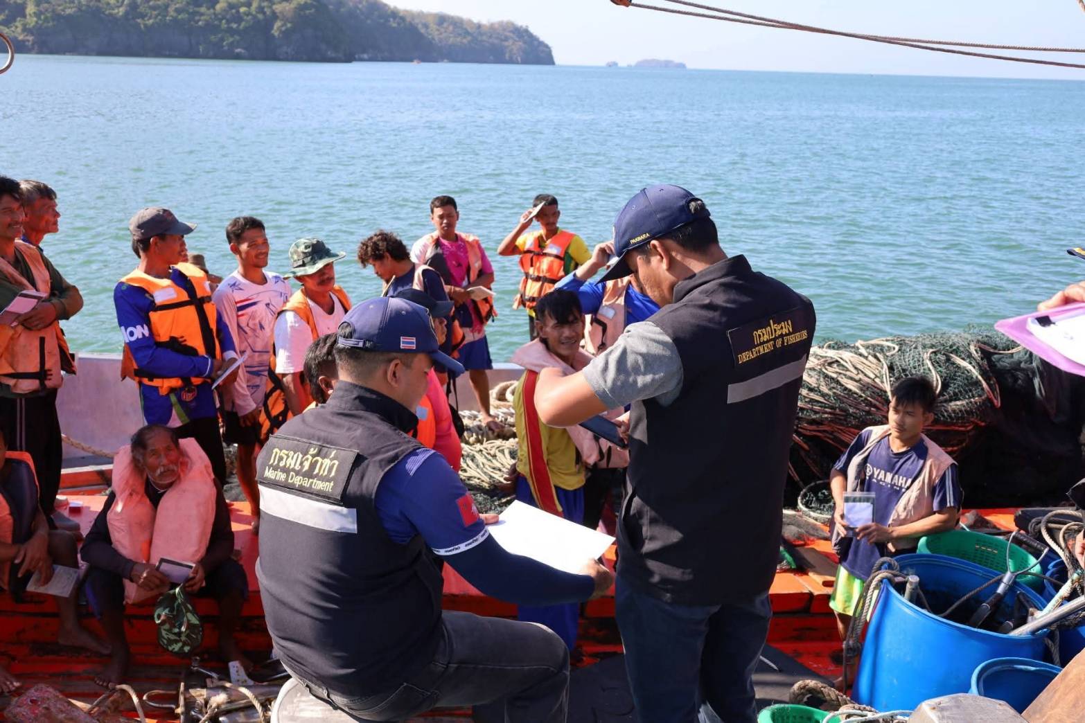 ร่วมบูรณาการตรวจคุ้มครองแรงงานในเรือประมงทะเล..คลิก