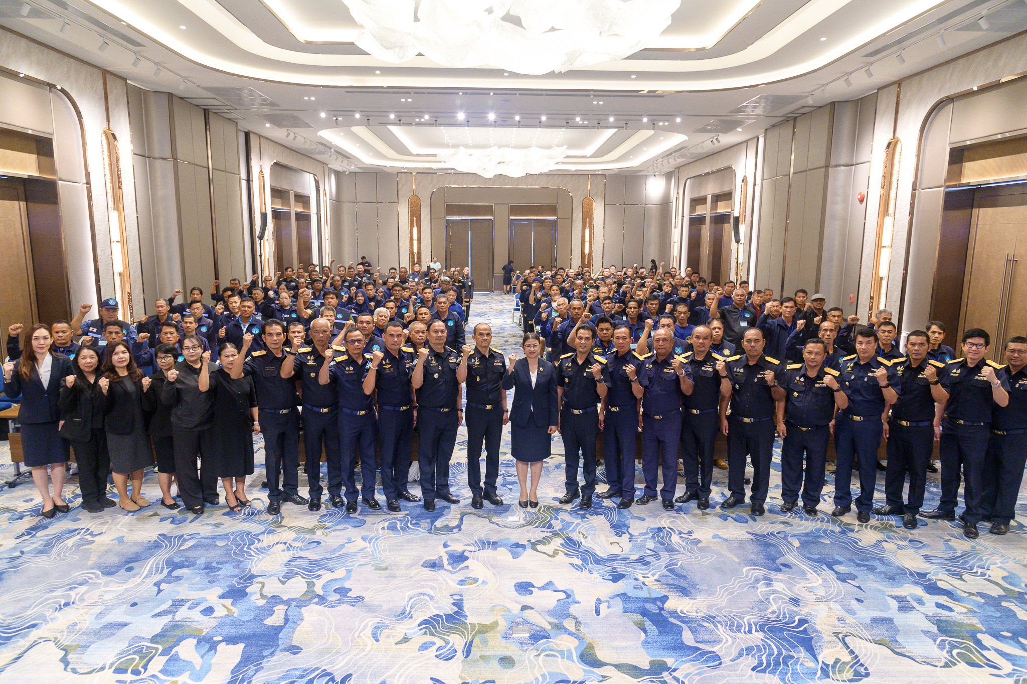 อธิบดีกรมประมง เปิดโครงการสัมมนา “ภาคีเครือข่ายผู้ช่วยเหลือการปฏิบัติงานของพนักงานเจ้าหน้าที่ (ชปพ.ประมง) ร่วมกับพนักงานเจ้าหน้าที่ระดับประเทศ”..คลิก