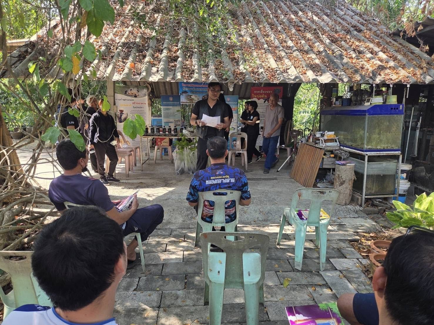 จัดส่งเสริมองค์ความรู้ด้านต่าง ๆ ให้แก่เกษตรกรที่เข้าร่วมโครงการพัฒนาเกษตรกรรมยั่งยืน กิจกรรมพัฒนาเกษตรทฤษฎีใหม่..คลิก