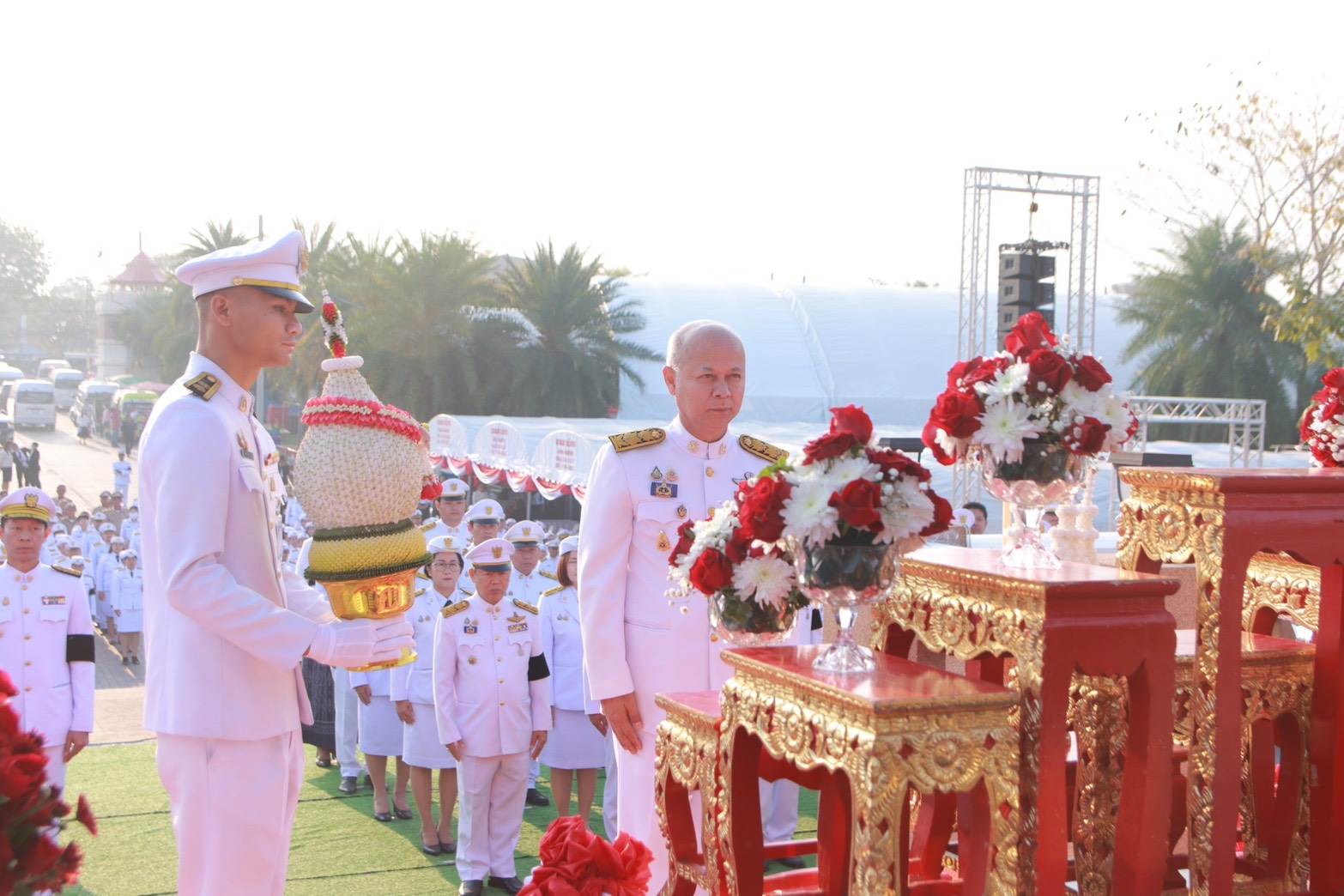 ร่วมพิธีบวงสรวงสักการะสิ่งศักดิ์สิทธิ์ และวางพานพุ่มดอกไม้สดถวายราชสักการะพระบรมราชานุสาวรีย์สมเด็จพระนเรศวรมหาราชในงานวันยุทธหัตถี ประจำปี 2569..คลิก