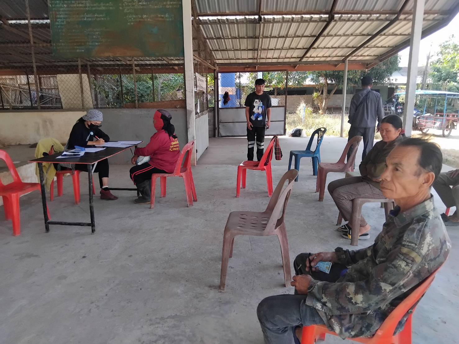 ปฏิบัติงานโครงการส่งเสริมอาชีพประมง กิจกรรม ส่งเสริมเกษตรเชิงรุก (Zoning by Agri Map)..คลิก