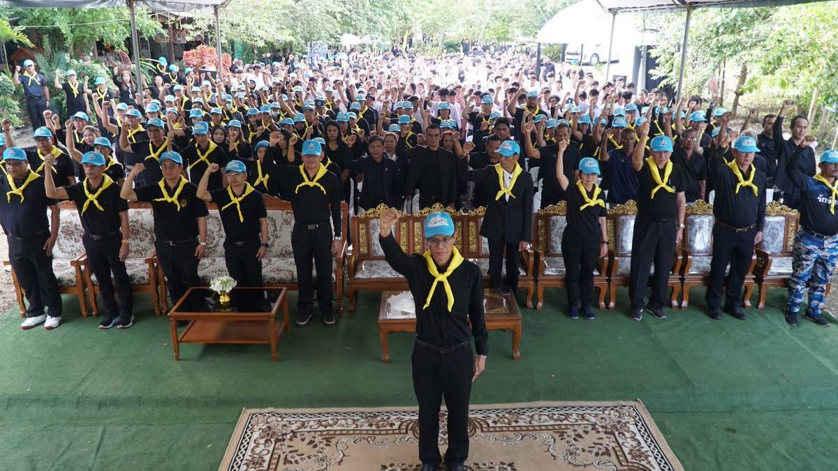 ปล่อยพันธุ์สัตว์น้ำและปลูกป่าชายเลน เพื่อถวายเป็นพระราชกุศลแด่ สมเด็จพระนางเจ้าสิริกิติ์ พระบรมราชินีนาถ พระบรมราชชนนีพันปีหลวงในห้วงระยะเวลา 100 วันแห่งการสวรรคต 