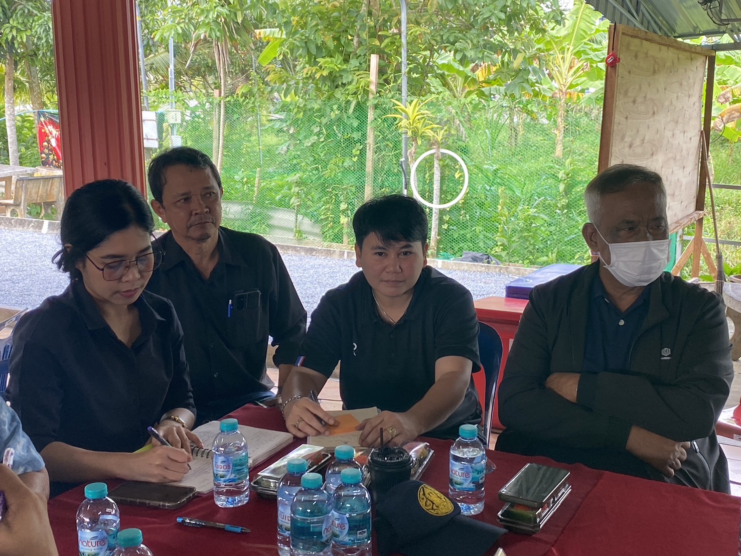 ประมงจังหวัดพัทลุง พร้อมด้วย หัวหน้ากลุ่มพัฒนาและ ส่งเสริมอาชีพการประมง เจ้าหน้าที่สำนักงานประมงจังหวัดพัทลุง และเกษตรกรผู้แทนด้านประมงพื้นที่อำเภอเมืองพัทลุง ร่วมกับหน่วยงานสังกัดกระทรวงเกษตรและสหกรณ์  ร่วมเวทีจัดทำแผนพัฒนาการเกษตรและสหกรณ์  ณ ศาลามิตรไมตรี ที่ทำการชุมชนหมู่บ้านในสวน จังหวัดพัทลุง