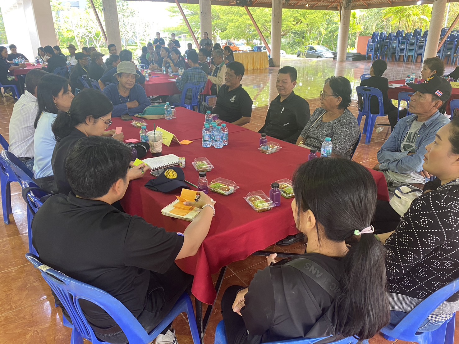 หัวหน้ากลุ่มพัฒนาและส่งเสริมอาชีพการประมง   พร้อมด้วย ประมงอำเภอควนขนุน เจ้าหน้าที่กลุ่มพัฒนาและ ส่งเสริมอาชีพการประมง และเกษตรกรผู้แทนด้านประมงพื้นที่ อำเภอควนขนุน ร่วมกับหน่วยงานสังกัดกระทรวงเกษตร และสหกรณ์ ร่วมเวทีจัดทำแผนพัฒนาการเกษตรและสหกรณ์ ณ อาคารเอนกประสงค์ สำนักงานเทศบาลตำบลควนขนุน 