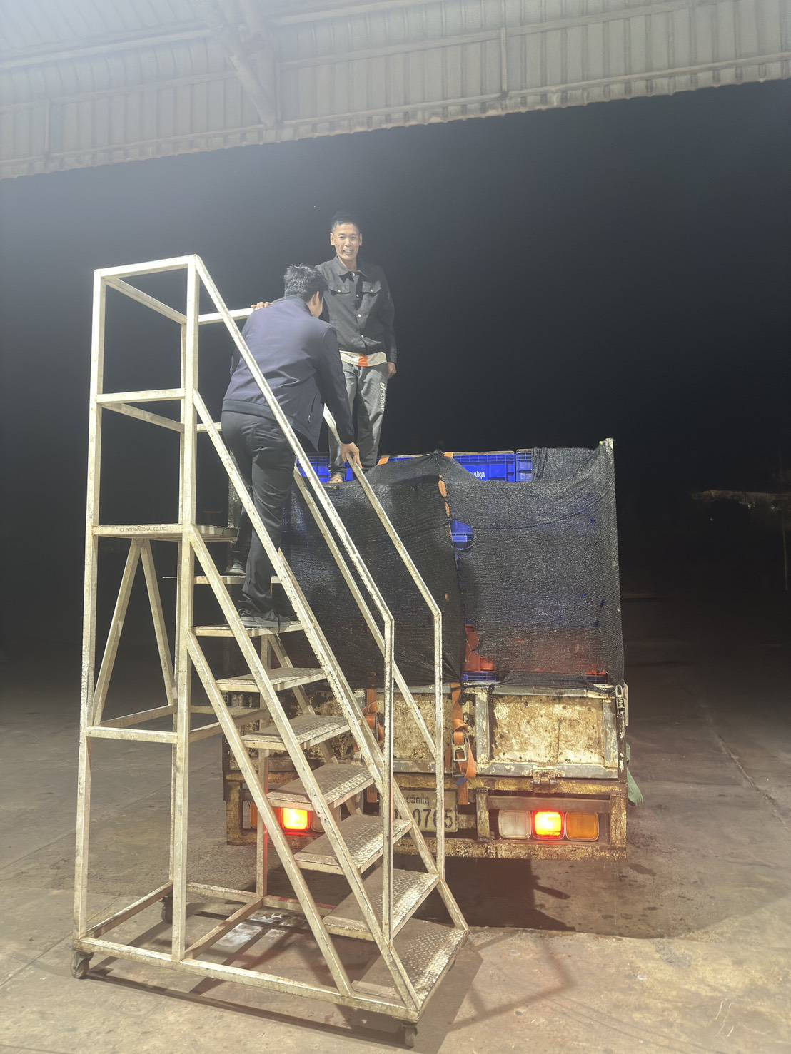 ข่าวกิจกรรม วันที่ 27 มกราคม 2569 เจ้าหน้าที่ด่านตรวจประมงนครพนม ตรวจสอบการส่งออก ปลาดุกแอฟริกา มีชีวิต ณ จุดผ่านแดนถาวรสะพานมิตรภาพไทย-ลาว แห่งที่ 3 นครพนม -คำม่วน จ.นครพนม