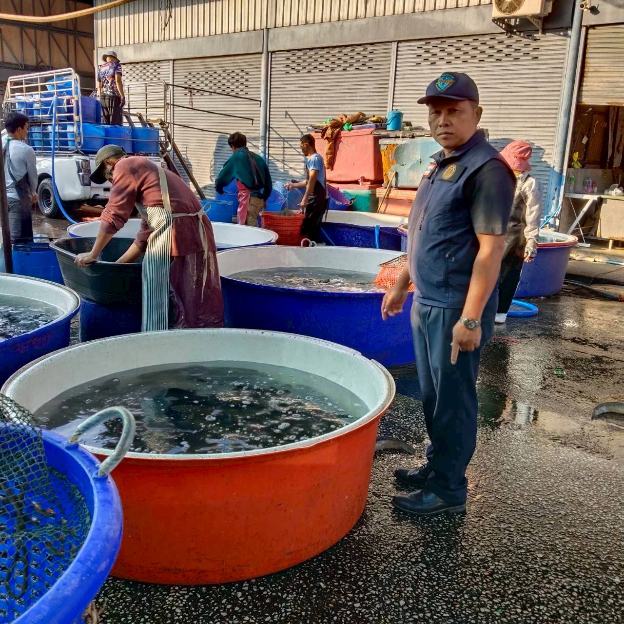 ตรวจสอบความเสี่ยงในพื้นที่ ตลาดรัตนธรรม และตลาดรุ่งทวีทรัพย์..คลิก