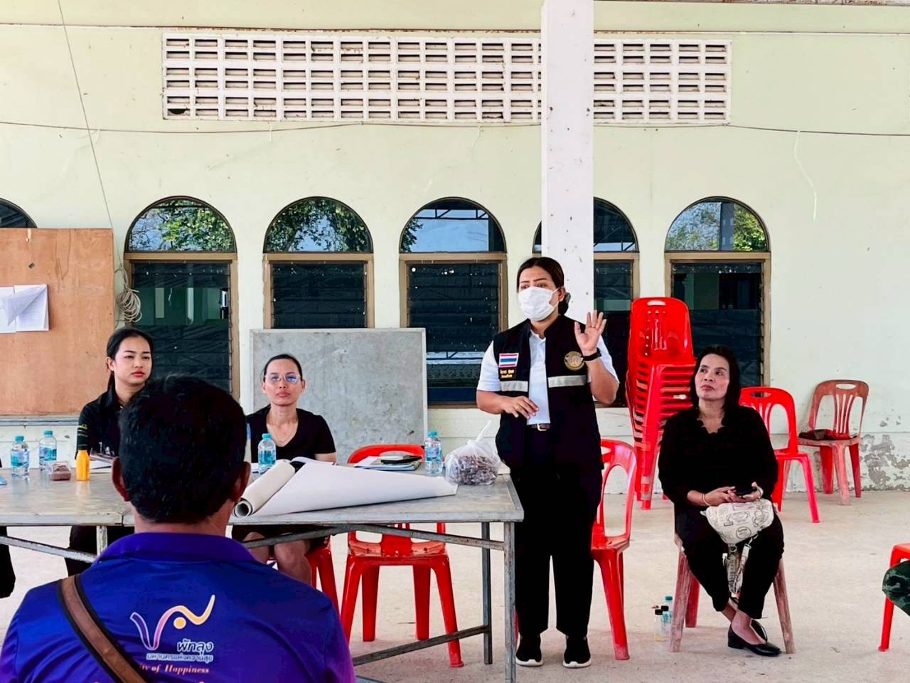 ประมงอำเภอบางแก้ว ลงพื้นที่ร่วมจัดเวทีชุมชน  ขับเคลื่อนการเกษตรระดับหมู่บ้านสู่การผลิตสินค้าเกษตรมูลค่าสูง  ประจำปี 2569 (สินค้า ปลาหัวโม่ง) เพื่อรับฟังความคิดเห็นเพื่อจัดทำแผนพัฒนาการเกษตรระดับหมู่บ้าน ภายใต้โครงการขับเคลื่อนการเกษตรระดับหมู่บ้านสู่การผลิตสินค้าเกษตรมูลค่าสูง สินค้า  