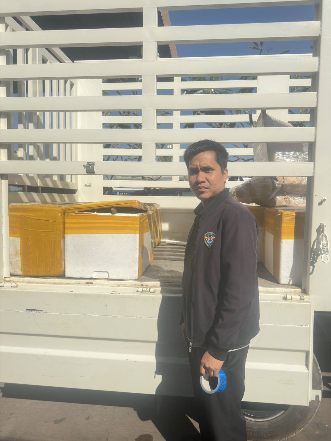 ข่าวกิจกรรม วันที่ 27 มกราคม 2569 เจ้าหน้าที่ด่านตรวจประมงนครพนม ตรวจสอบการส่งออกสัตว์น้ำ ชนิด หอยตลับ มีชีวิต  ณ อาคารเก็บของกลางและตรวจสอบสินค้าด่านศุลกากรนครพนม จังหวัดนครพนม