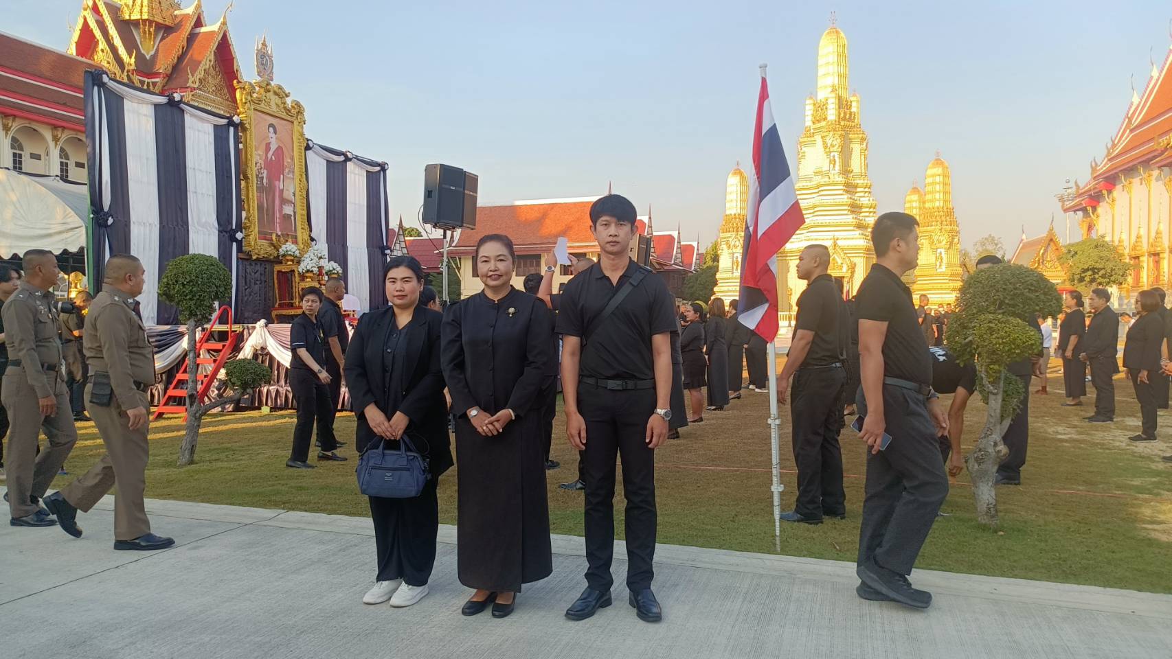 กิจกรรม ภูมิใจภักดิ์ น้อมรำลึกในพระมหากรุณาธิคุณ สมเด็จพระพันปีหลวง จังหวัดนนทบุรี..คลิก