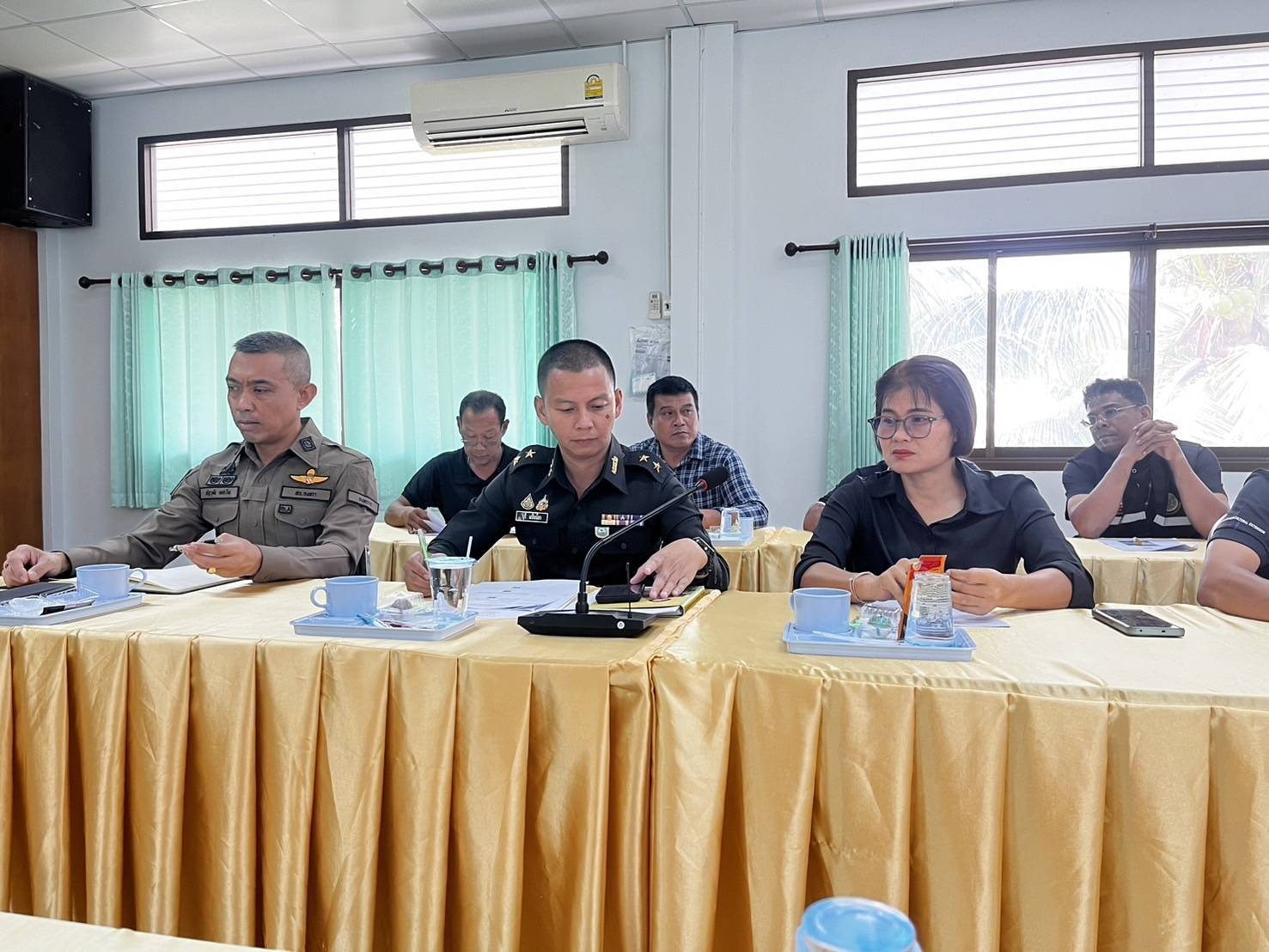 ประมงอำเภอป่าบอน รับผิดชอบอำเภอกงหรา  ร่วมประชุมหัวหน้าส่วนราชการระดับอำเภอครั้งที่ 1/2569  ประจำเดือนมกราคม ชี้แจงข้อราชการเกี่ยวกับข้อ หารือแนวทางปฏิบัติเกี่ยวกับการเลี้ยงสัตว์น้ำในกระชัง ในลำคลองสาธารณะ ซึ่งเป็นสาธารณะสมบัติของแผ่นดิน  ณ ห้องประชุมประชารัฐ ชั้น 2 