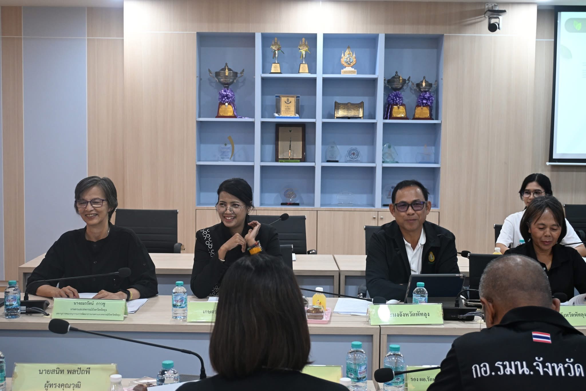 ประมงจังหวัดพัทลุง พร้อมด้วย นักวิชาการประมงชำนาญการ  เข้าร่วมประชุมคณะอนุกรรมการพัฒนาการเกษตรและสหกรณ์จังหวัดพัทลุง ครั้งที่ 1/2569  เพื่อขับเคลื่อนงาน ด้านการเกษตรและสหกรณ์ ประจำปีงบประมาณ พ.ศ.2569 ณ ห้องประชุมอิรวดี ชั้น 3 ศาลากลางจังหวัดพัทลุง