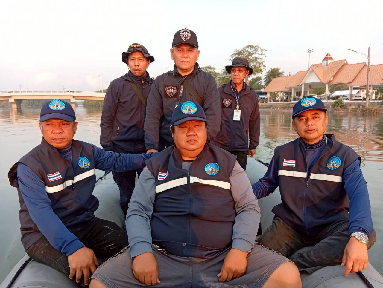 ออกปฏิบัติงานร่วมกับผู้ช่วยเหลือการปฏิบัติงานของพนักงานเจ้าหน้าที่ (ชปพ.ประมง)