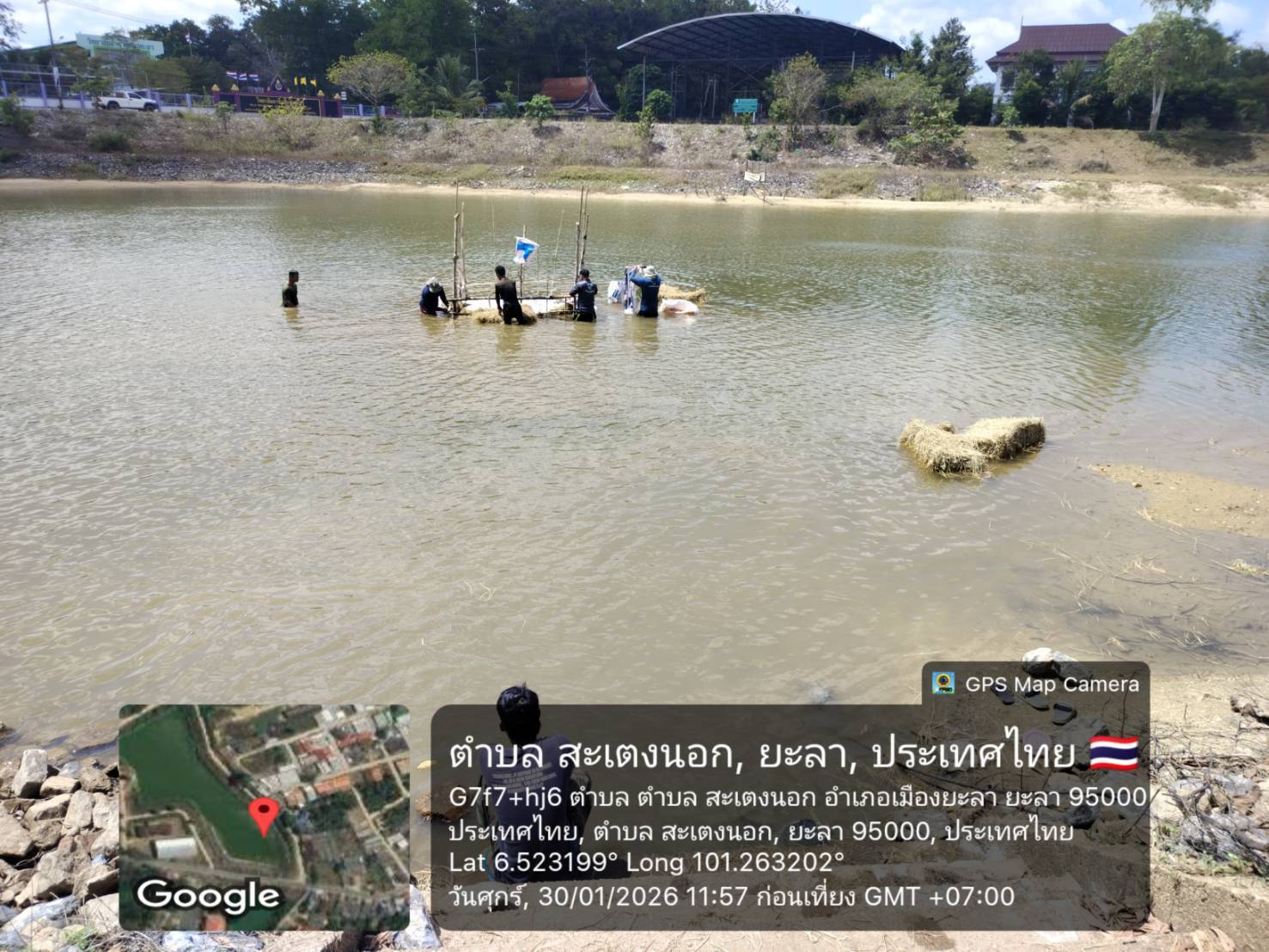 ดำเนินการสร้างอาหารลดต้นทุน (แซนวิชปลา)..คลิก