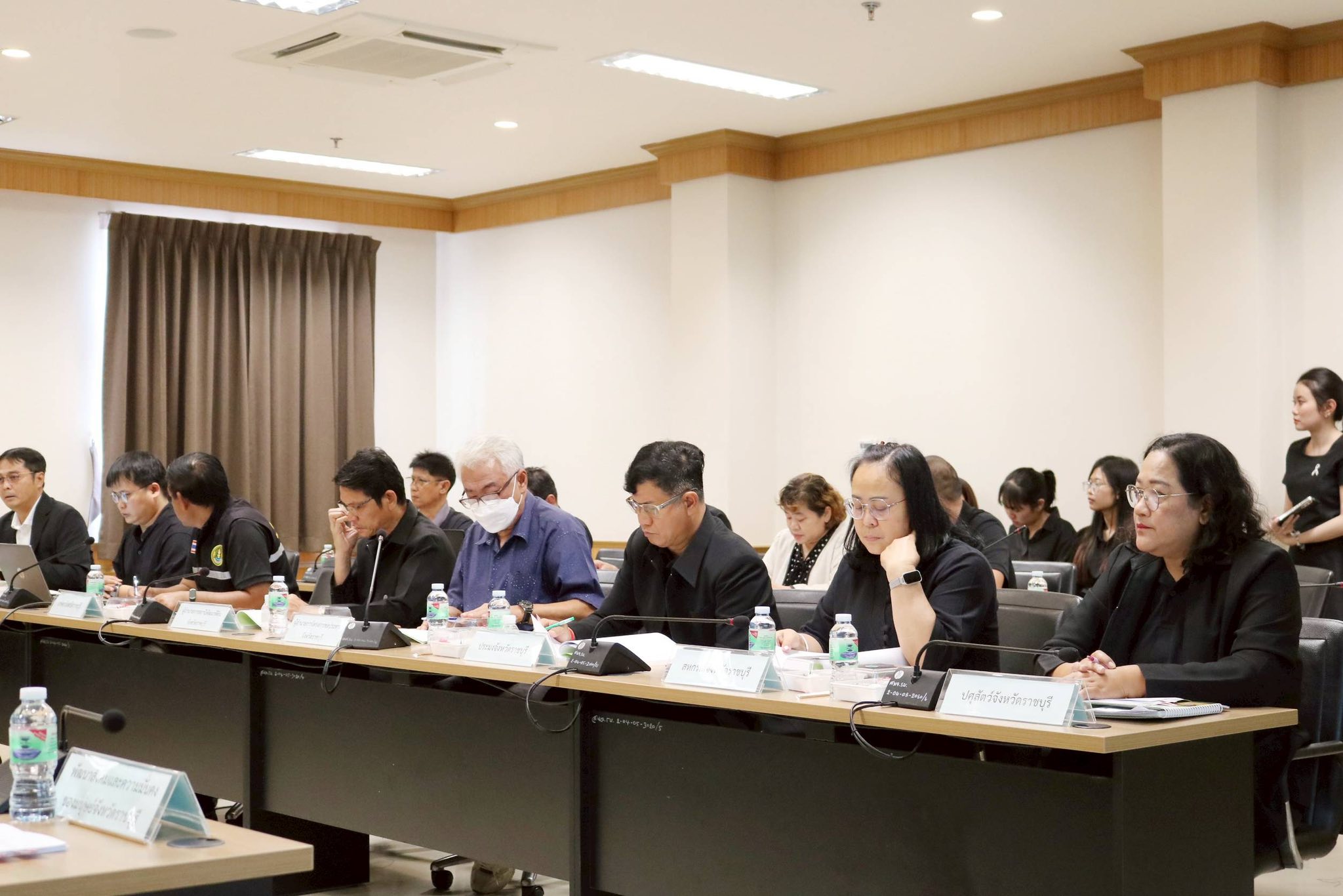 ร่วมประชุมคณะกรรมการปฏิรูปที่ด