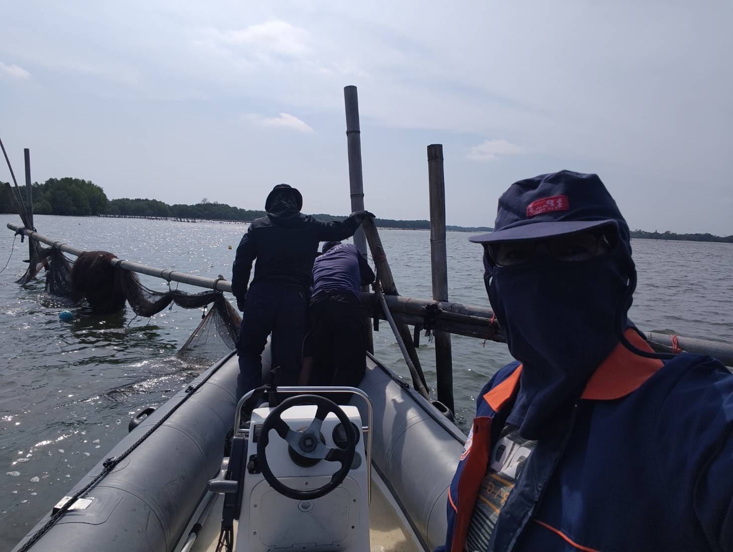 ออกปฏิบัติงานควบคุมการทำประมงผิดกฎหมายพื้นที่เร่งด่วน..คลิก