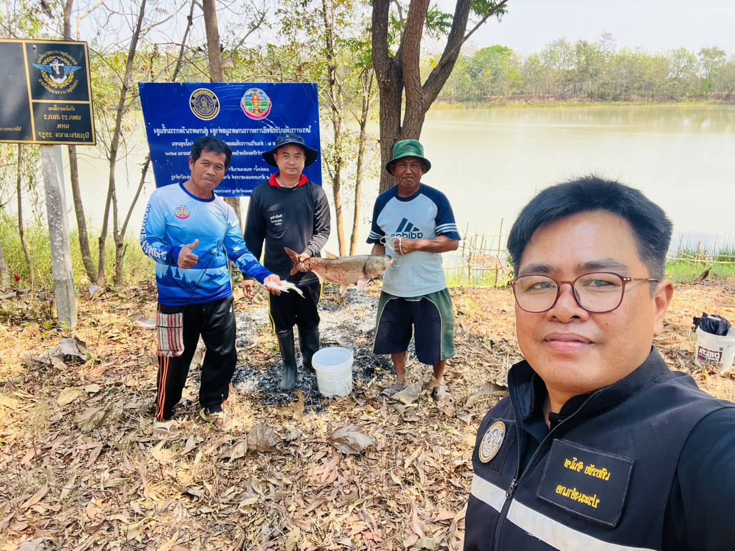 ปฏิบัติงานโครงการเพิ่มประสิทธิภาพการเกษตรมูลค่าสูง สู่เกษตรนวัตกรรมชั้นสูง กิจกรรมย่อยที่ 2 ส่งเสริมการเพิ่มผลผลิตสัตว์น้ำในแหล่งน้ำชุมชน (โครงการปี 2568)..คลิก