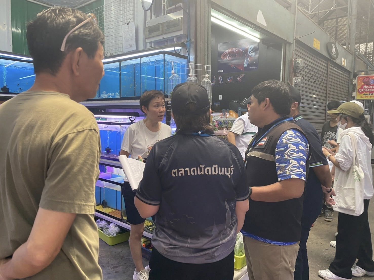 สำนักงานประมงพื้นที่กรุงเทพมหานคร ร่วมกับสำนักอนามัยลงพื้นที่ตรวจประเมินกิจการที่เกี่ยวกับสัตว์เลี้ยงในพื้นที่กรุงเทพมหานคร