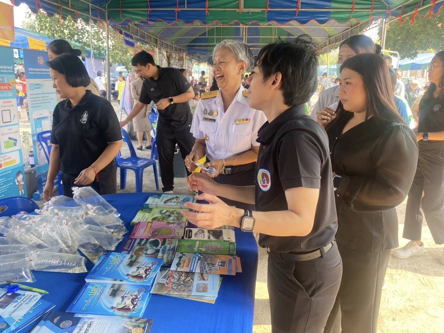 ร่วมจัดกิจกรรมออกให้บริการประชาชนในโครงการปกป้องและเชิดชูสถาบันพระมหากษัตริย์และหน่วยบำบัดทุกข์บำรุงสุขสร้างรอยยิ้มให้ประชาชนจังหวัดราชบุรี (จังหวัดเคลื่อนที่) อำเภอสวนผึ้ง