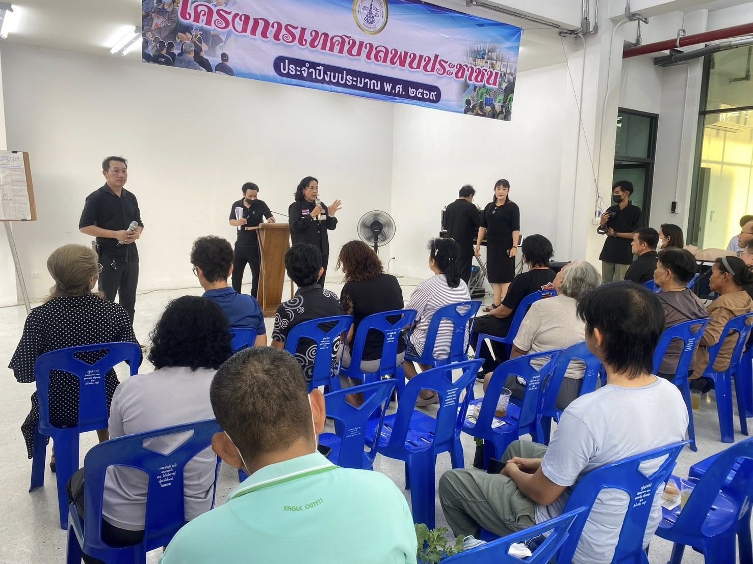 ร่วมจัดทำเวทีประชาคมรับฟังความคิดเห็นผู้มีส่วนได้ส่วนเสียในพื้นที่ ในร่างประกาศคณะกรรมการประมงประจังหวัดราชบุรี