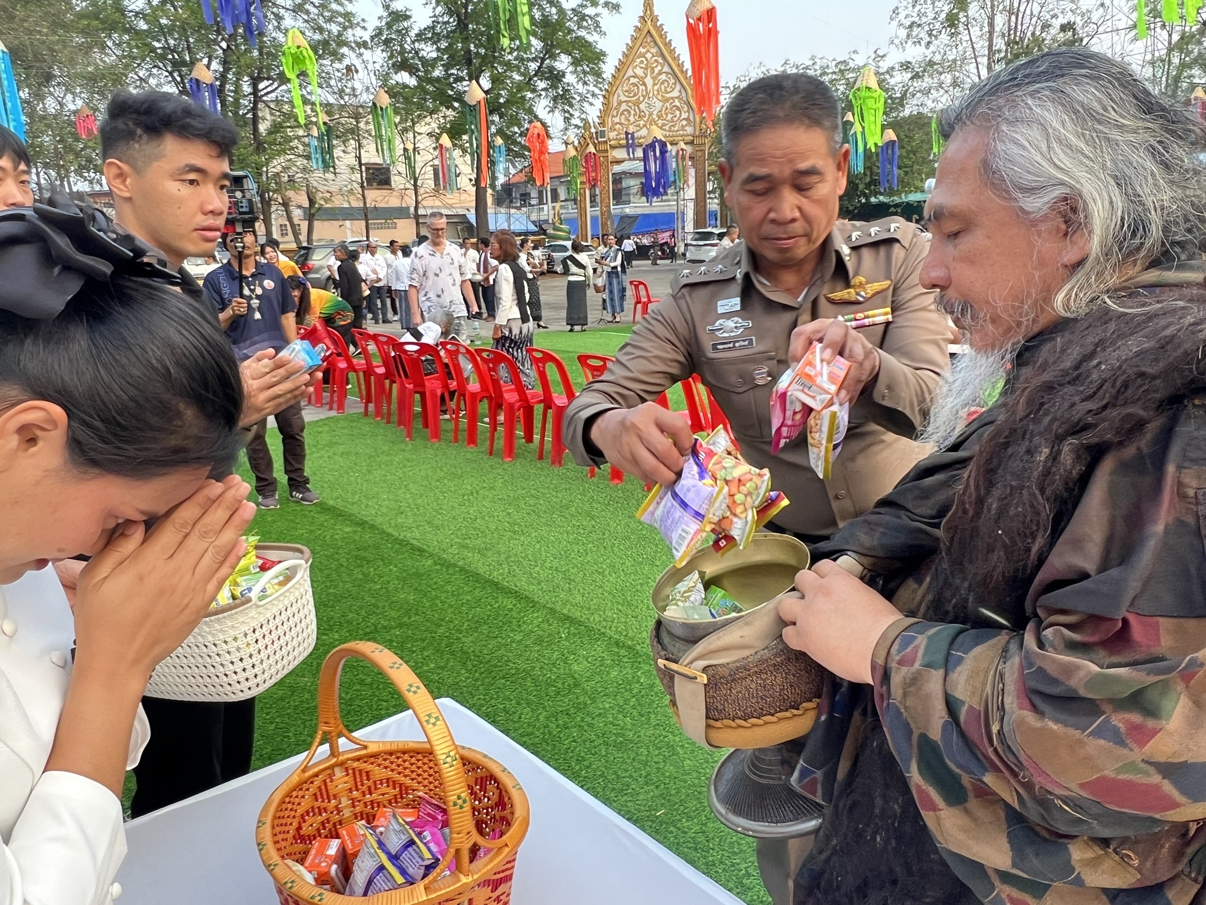 เข้าร่วมงานกราบหลวงพ่อใหญ่ ไหว้ศาลหลักเมือง เที่ยวเมืองสองภู ดูของดีวิถีโนนสัง ประจำปีงบประมาณ พ.ศ. 2569