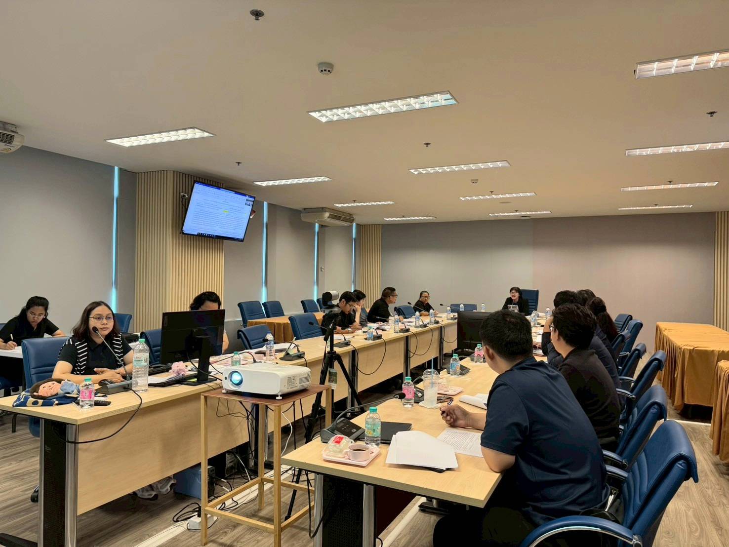 ประชุมพิจารณาร่างระเบียบกรมประมง ว่าด้วยการขอหนังสือรับรองและออกหนังสือรับรองสัตว์น้ำชนิดที่ใกล้สูญพันธุ์จากธรรมชาติที่ได้จากการเพาะเลี้ยง พ.ศ. …. ครั้งที่ 1/2569