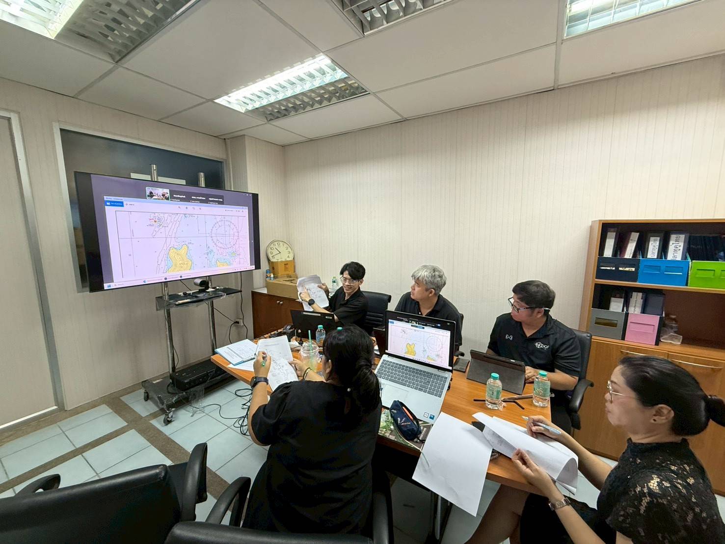 ประชุมพิจารณาจุดพิกัดและพื้นที่ในการขออนุญาตจัดสร้างแหล่งอาศัยสัตว์ทะเล (ปะการังเทียม)..คลิก