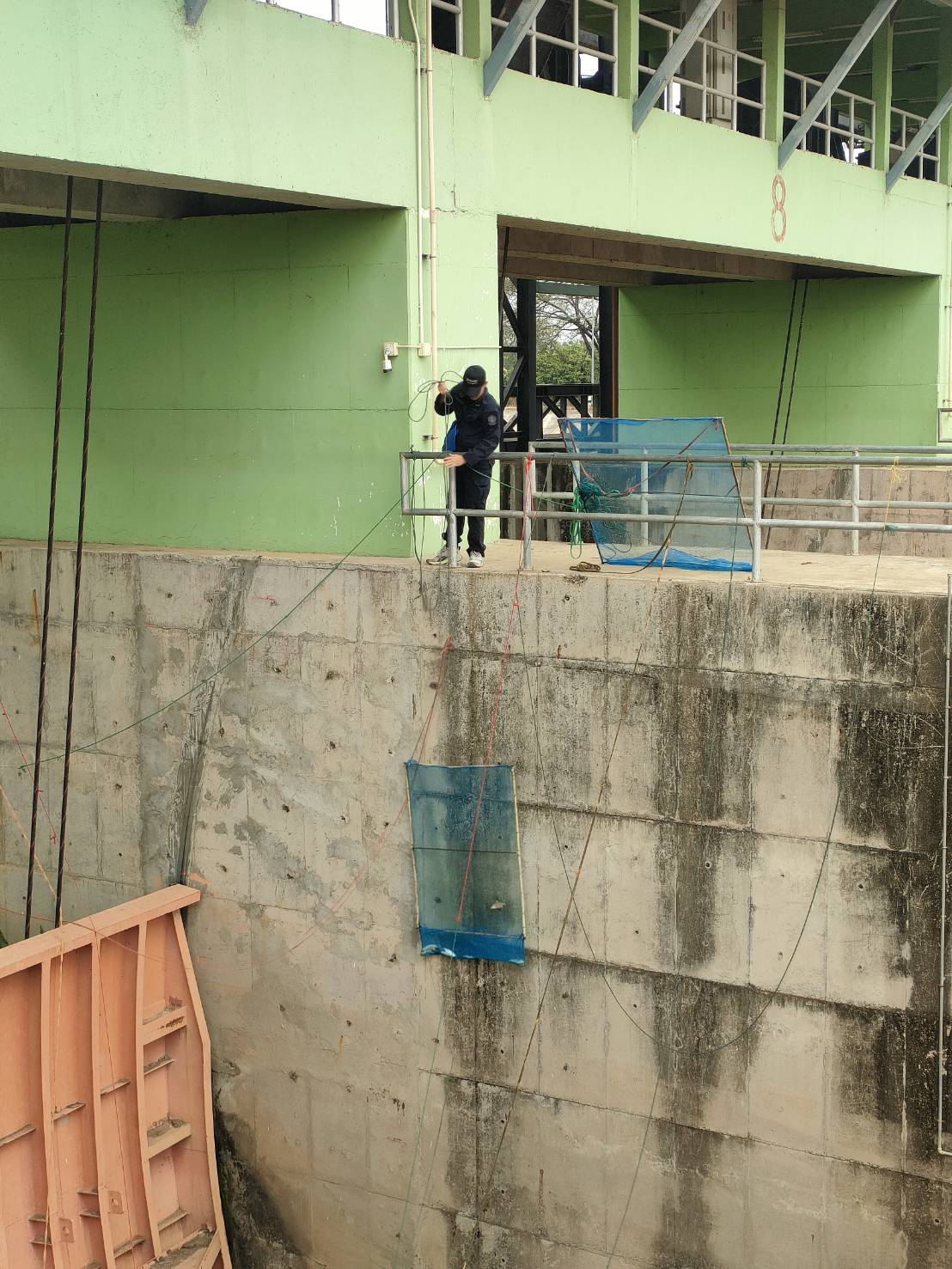 นปจ.เขื่อนแม่กวง(เชียงใหม่) ลงพื้นที่ตรวจสอบการลักลอบใช้เครื่องมือทำการประมงผิดกฏหมาย ในแม่น้ำปิง