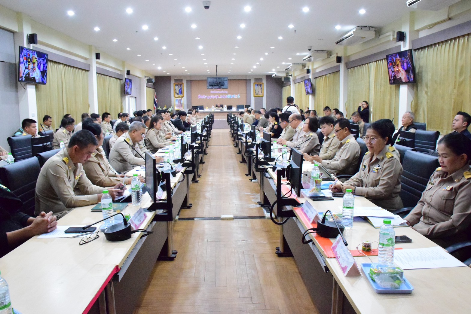 ร่วมประชุมคณะกรมการจังหวัด หัวหน้าส่วนราชการหน่วยงานของรัฐ อำเภอ องค์กรปกครองส่วนท้องถิ่น และองค์กรภาคเอกชนจังหวัดหนองบัวลำภู ครั้งที่ 2/2569 ประจำเดือนกุมภาพันธ์ 2569