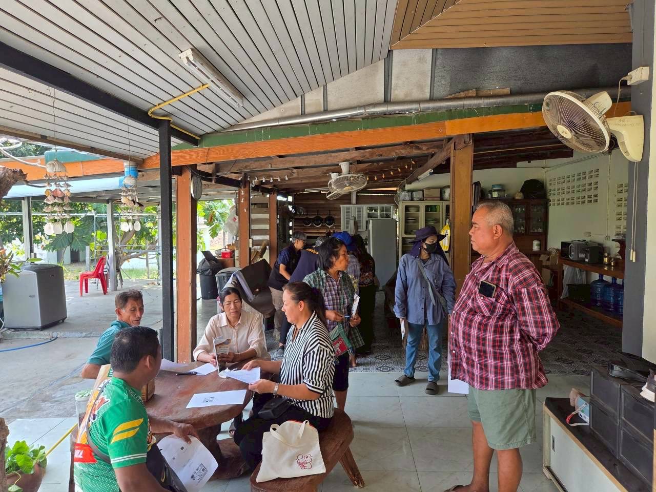 ลงพื้นที่ปฏิบัติงานโครงการศูนย์เรียนรู้การเพิ่มประสิทธิภาพการผลิตสินค้าเกษตร กิจกรรมถ่ายทอดเทคโนโลยีการผลิตด้านการประมง อำเภอโพธาราม