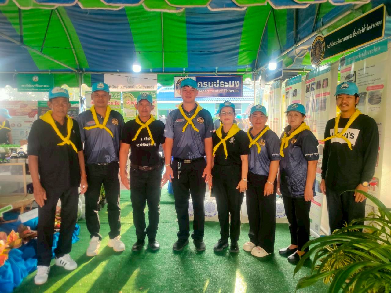  ร่วมกิจกรรมจิตอาสานักเรียนทุนพระราชทาน ม.ท.ศ. ร่วมกับชุมชน และภาคีเครือข่าย “เราทำความดี ด้วยหัวใจ” ณ โรงเรียนวัดนางเล่ว 