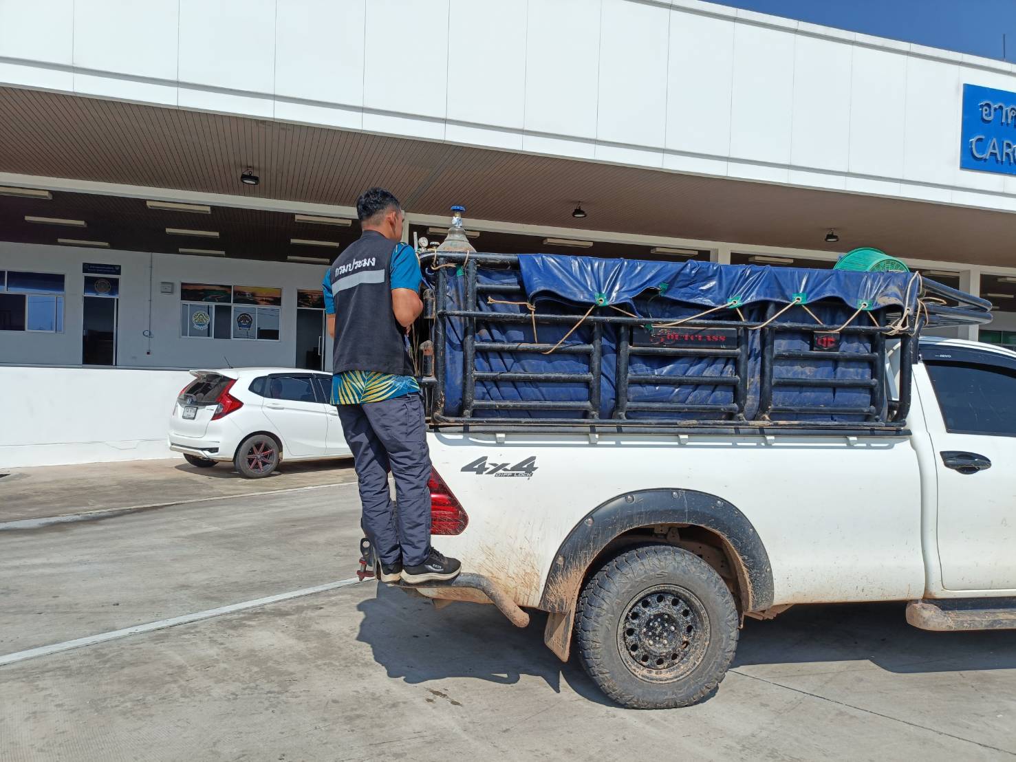 ข่าวกิจกรรม วันที่ 3 มีนาคม 2569 เจ้าหน้าที่สำนักงานตรวจประมงบึงกาฬ ดำเนินการตรวจสอบการส่งออกสินค้าประมง ชนิด ลูกปลาดุกแอฟริกา มีชีวิต ณ อาคารตรวจสินค้า ด่านพรมแดนบึงกาฬ สะพานมิตรภาพไทย-ลาว แห่งที่ 5 (บึงกาฬ-บอลิคำไซ) จ.บึงกาฬ..คลิก