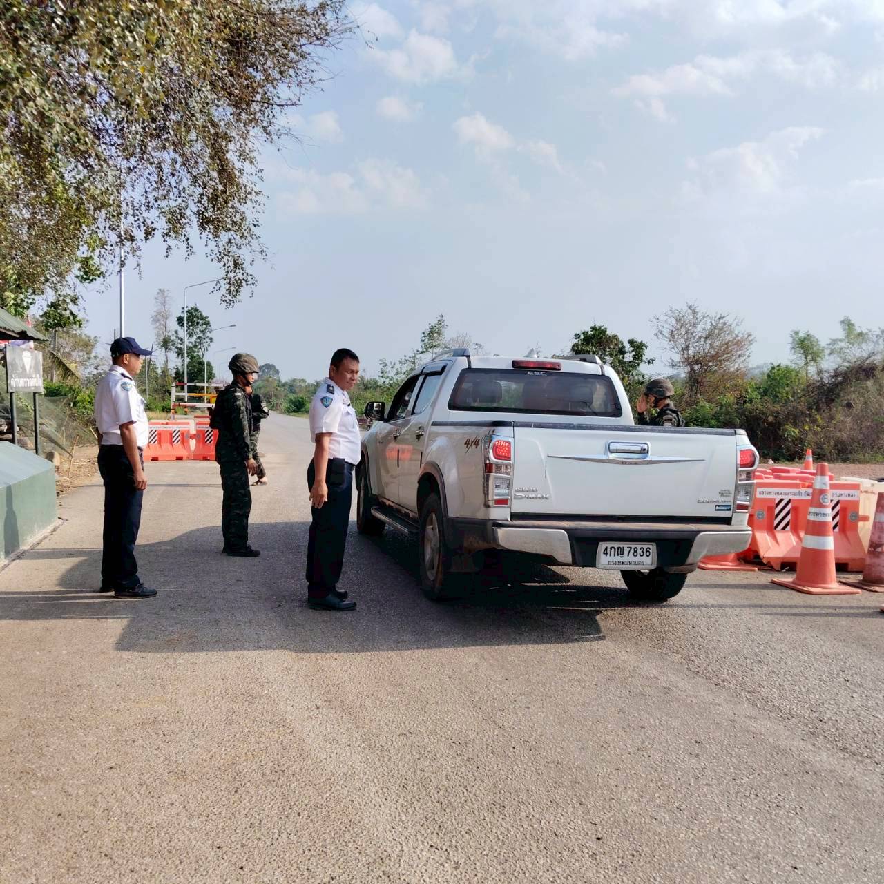  ตรวจบูรณาการ ทางจุดตรวจบ้านทับพริก