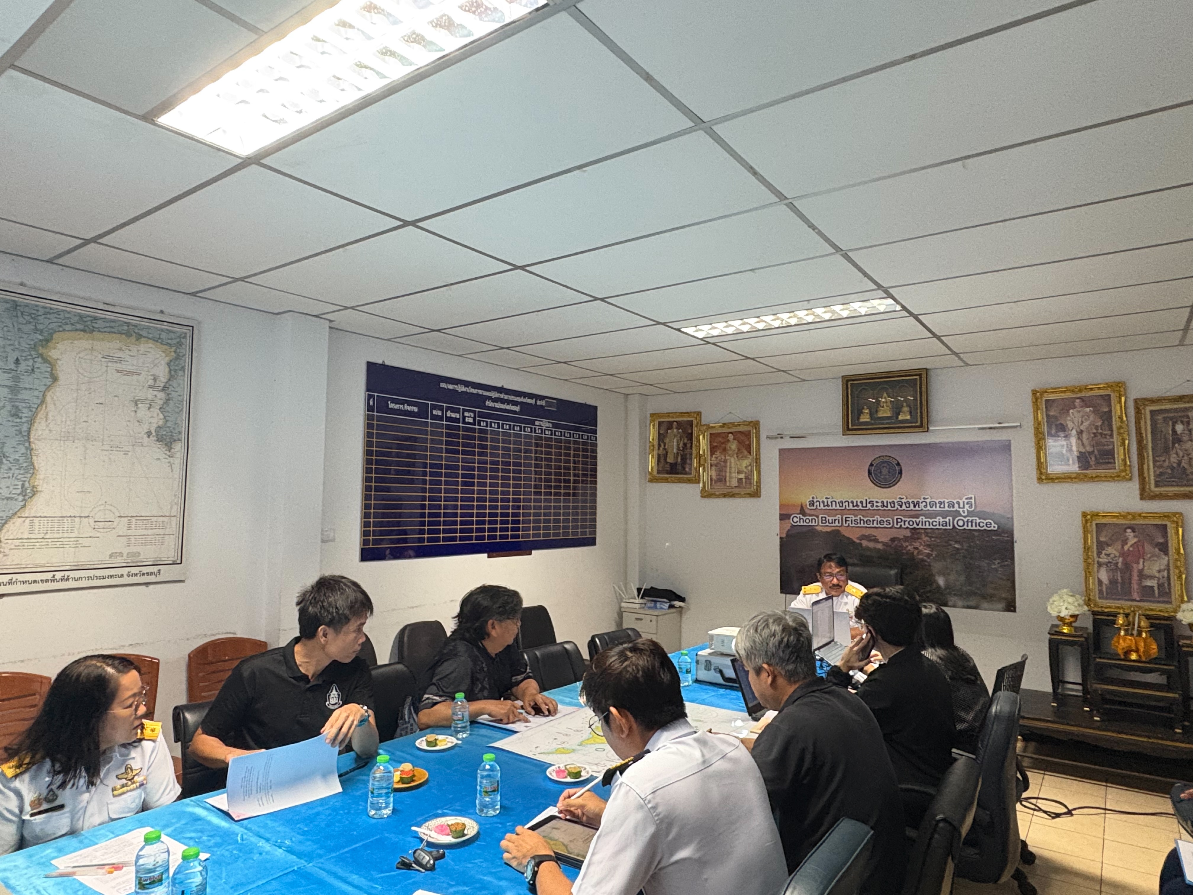 ประชุมหารือพิจารณาจุดพิกัดและพื้นที่ในการขออนุญาตจัดสร้างแหล่งอาศัยสัตว์ทะเล (ปะการังเทียม) จังหวัดชลบุรี