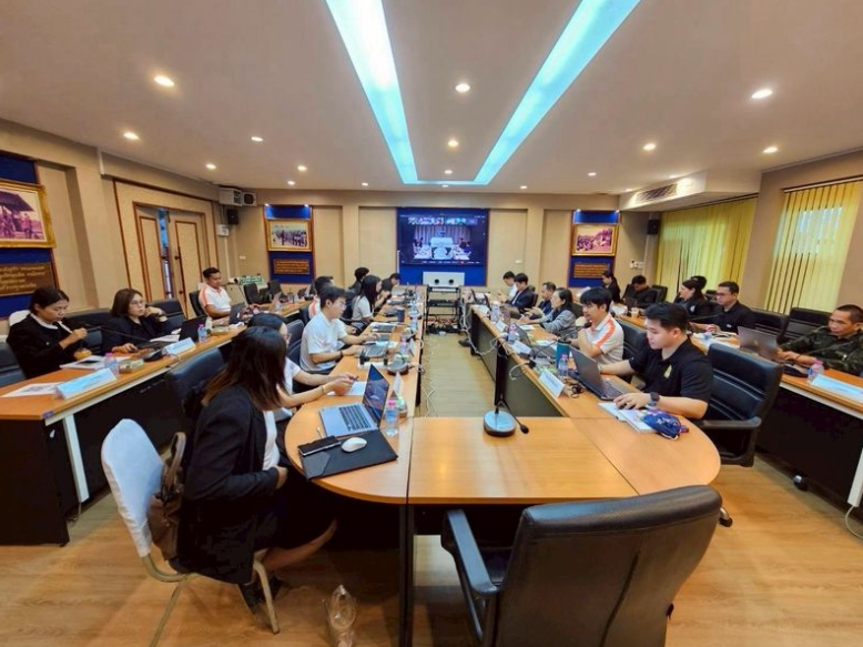 เข้าร่วมประชุมแนวทางการใช้ระบบสนับสนุนการจัดทำและบันทึกผลข้อมูลแผนงาน/โครงการ และการติดตามผลการดำเนินงานตามแผนงาน/โครงการของจังหวัดและกลุ่มจังหวัดภายใต้ระบบแพลตฟอร์มกลางข้อมูลกระทรวงมหาดไทย(Moi Single Data Platform)