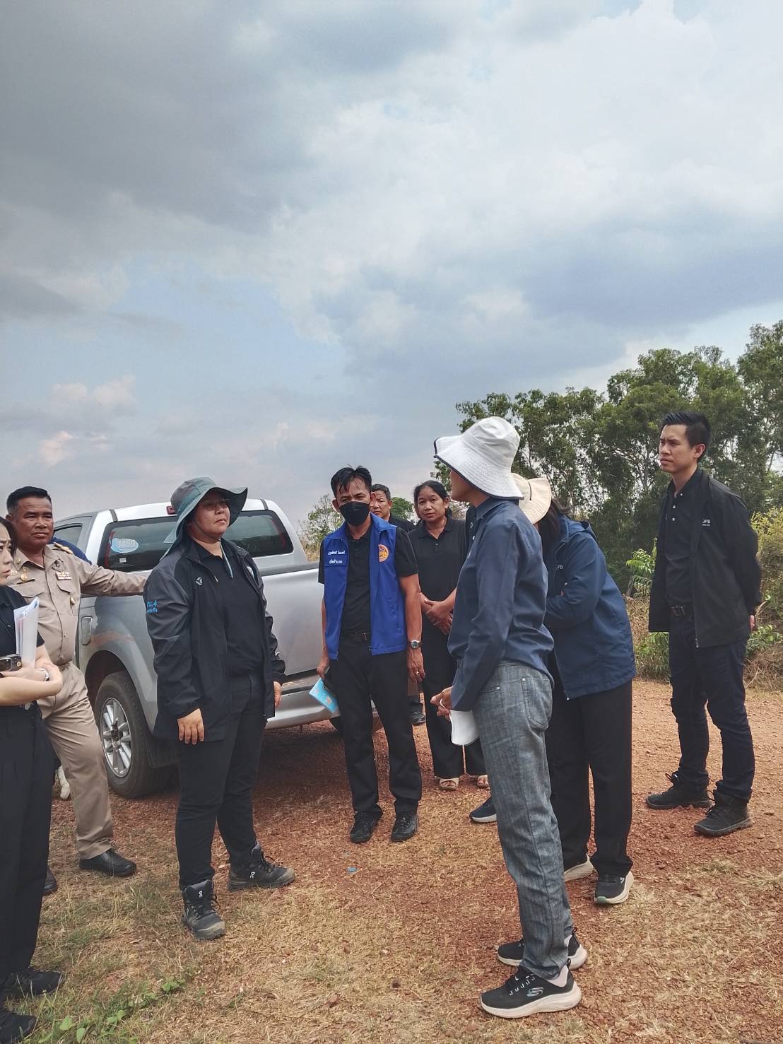 การติดตามตรวจเยี่ยมและปล่อยพันธุ์สัตว์น้ำ ขององคมนตรี ประธานอนุกรรมการติดตามและขับเคลื่อนโครงการอันเนื่องมาจากพระราชดำริในพื้นที่ภาคกลาง ณ อ่างเก็บน้ำเขาสามสิบ ตำบลเขาสามสิบ อำเภอเขาฉกรรจ์ จังหวัดสระแก้ว..คลิก