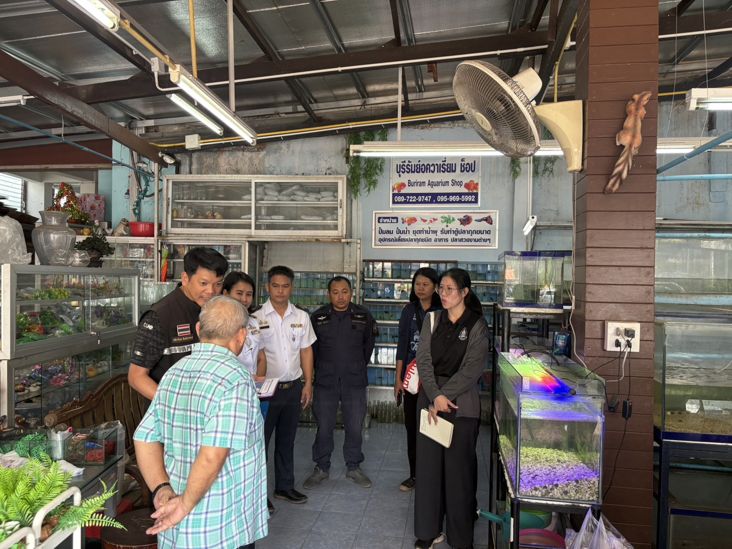 18 มีนาคม 2569 ลงพื้นที่ตรวจเยี่ยม ประชาสัมพันธ์ ร้านจำหน่ายปลาสวยงามต