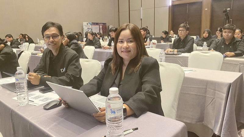 เข้าร่วมการสัมมนาเชิงปฏิบัติการ 