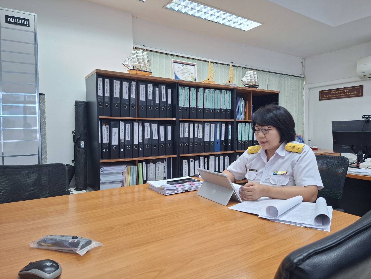 หัวหน้ากลุ่มควบคุมวัตถุอันตรายฯ เข้าประชุม  คณะอนุกรรมการพิจารณาร่างกฎหมายลำดับรองฯ