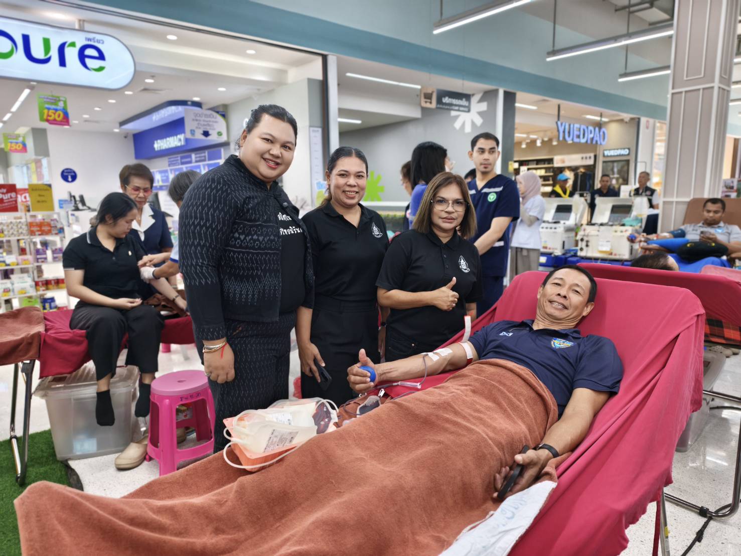 เข้าร่วมกิจกรรม บริจาคโลหิต เนื่องในโอกาสวันครบรอบ 60 ปี ปลานิลพระราชทาน..คลิก